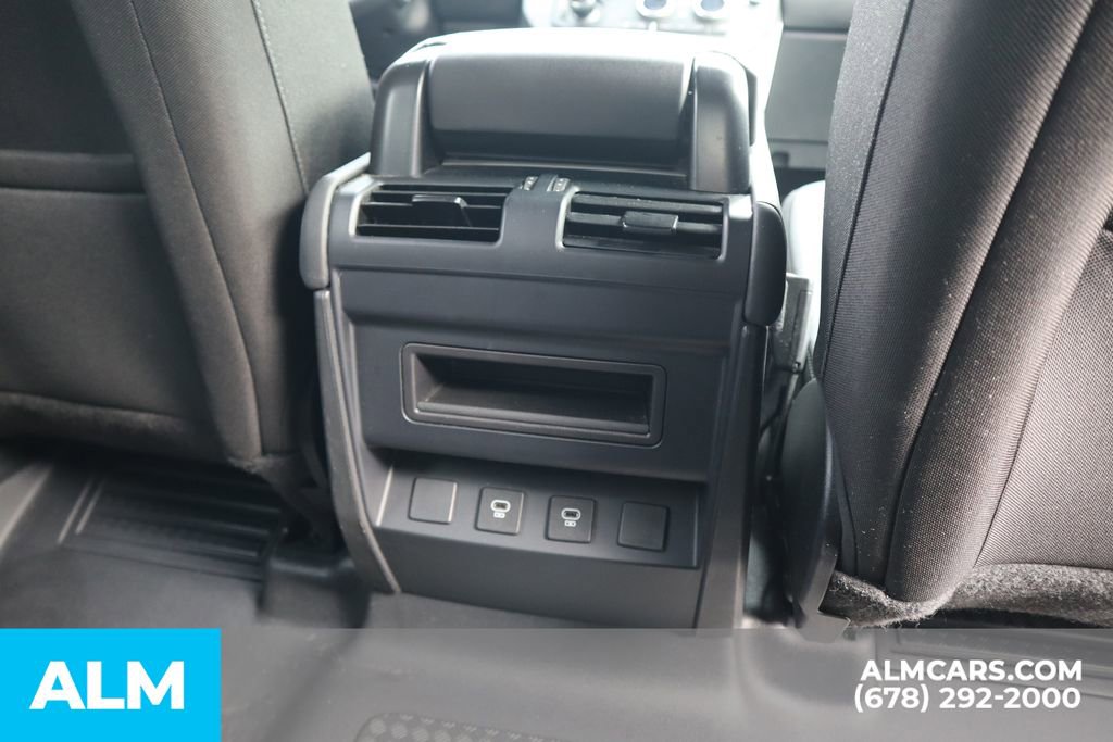 Used 2025 Land Rover Defender 110 S image 26