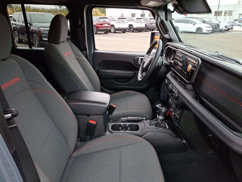 Certified 2025 Jeep Wrangler Unlimited Rubicon image 12