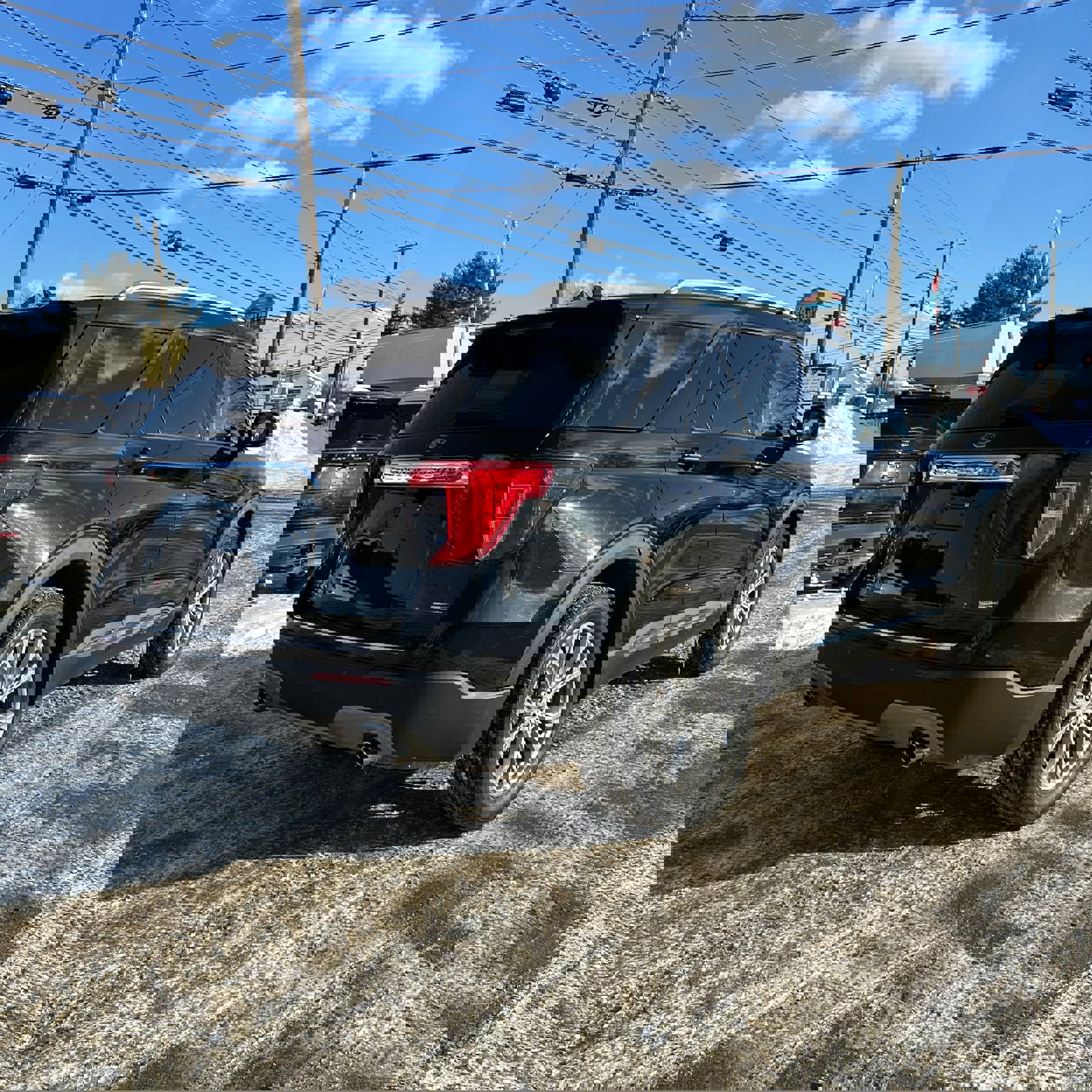 Used 2020 Ford Explorer Limited image 3