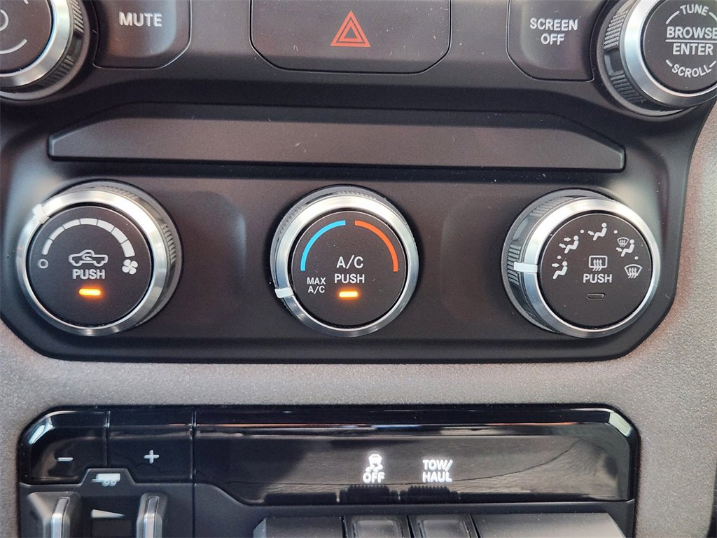 Used 2022 RAM 2500 Tradesman image 20