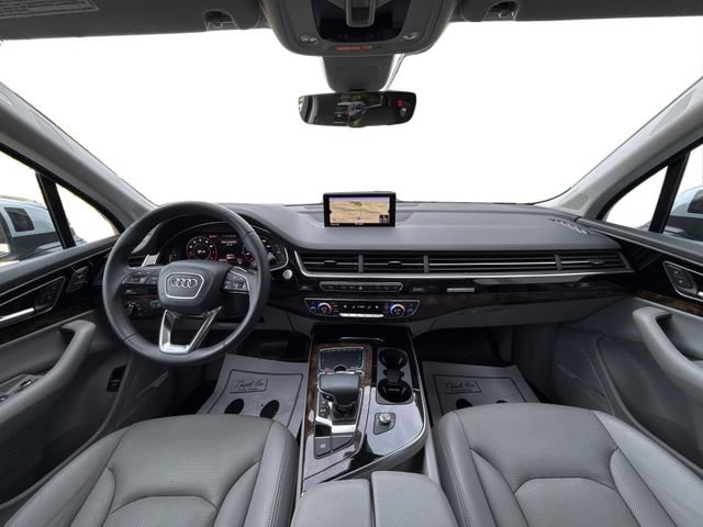 Used 2018 Audi Q7 3.0T Premium Plus w/ Premium Plus Package AWD/4WD image 32