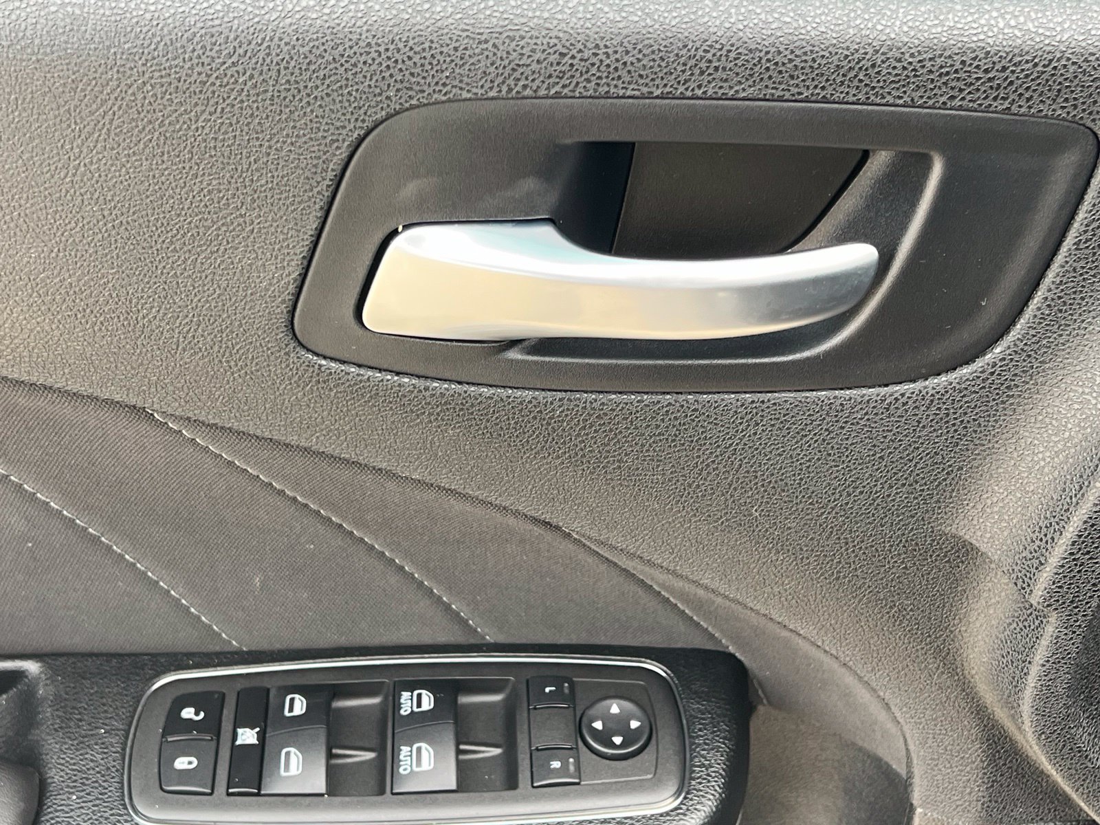 Used 2023 Dodge Charger Scat Pack w/ Harman/Kardon Audio Group RWD image 22