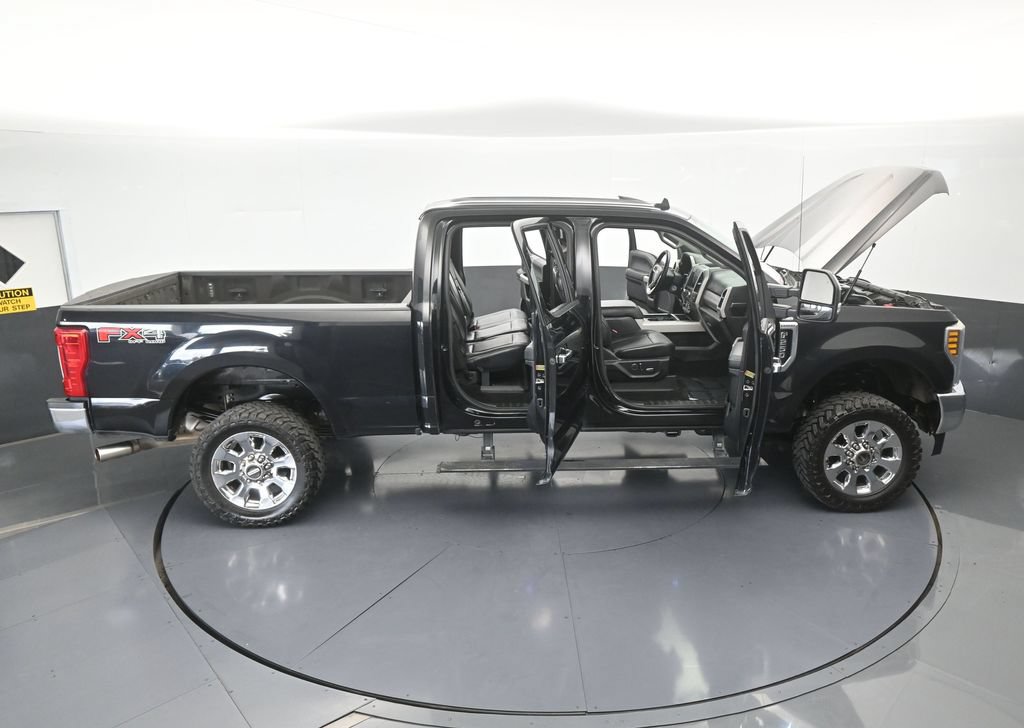 Used 2019 Ford F250 Lariat w/ Chrome Package AWD/4WD image 64