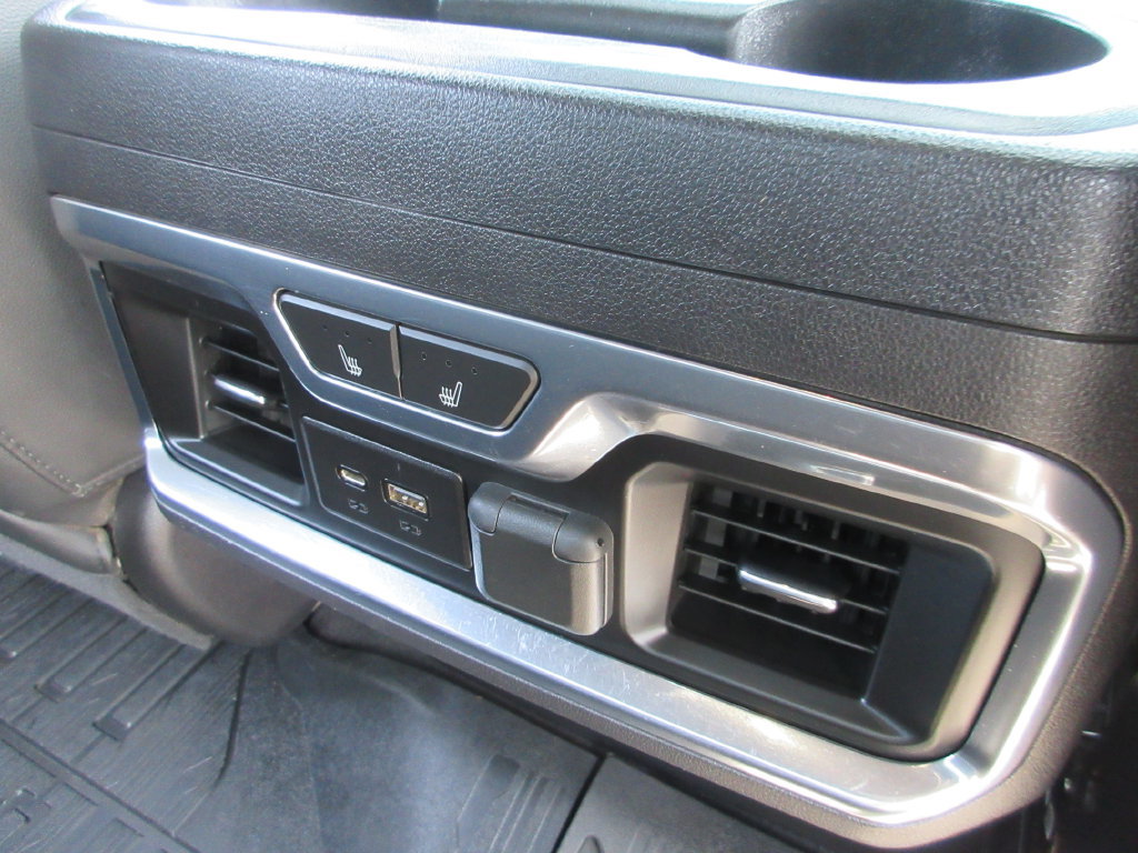 Certified 2019 GMC Sierra 1500 AT4 w/ AT4 Premium Package AWD/4WD image 28