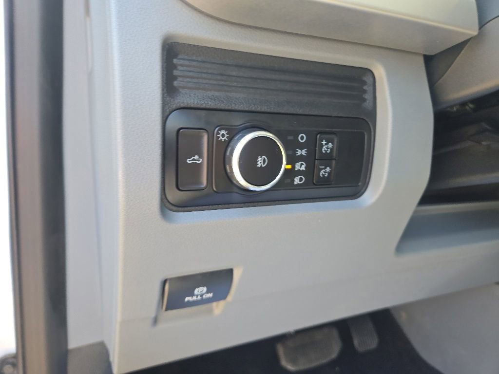 Used 2023 Ford F450 XLT AWD/4WD image 15