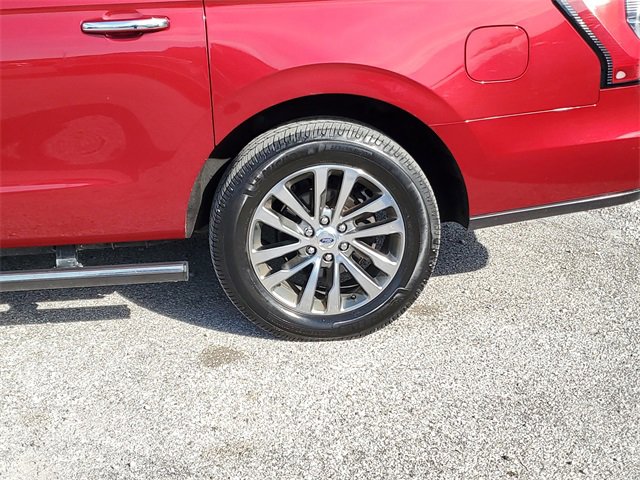 Used 2018 Ford Expedition Max Limited w/ Equipment Group 301A image 8