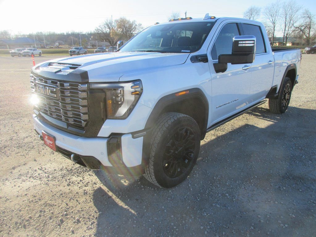 New 2026 GMC Sierra 2500 Denali Ultimate image 11
