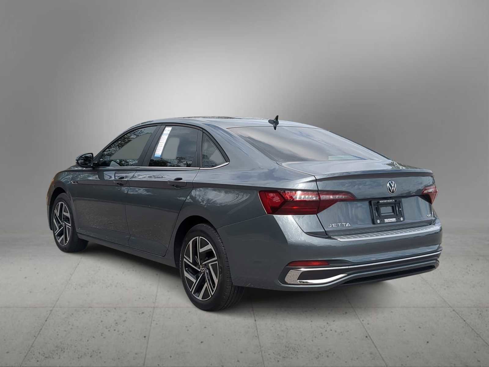 Used 2024 Volkswagen Jetta SEL image 6