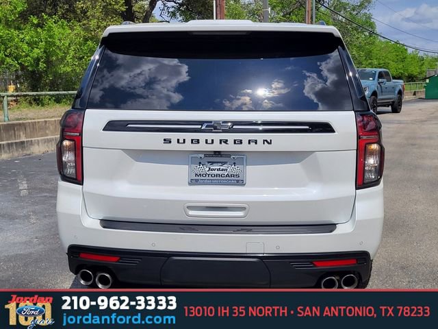 Used 2024 Chevrolet Suburban Z71 w/ Off-Road Capability Package AWD/4WD image 4