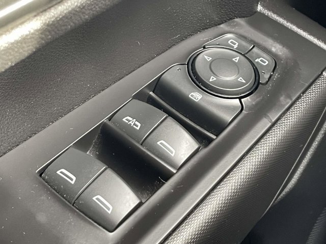Used 2021 Chevrolet Silverado 1500 Custom AWD/4WD image 27