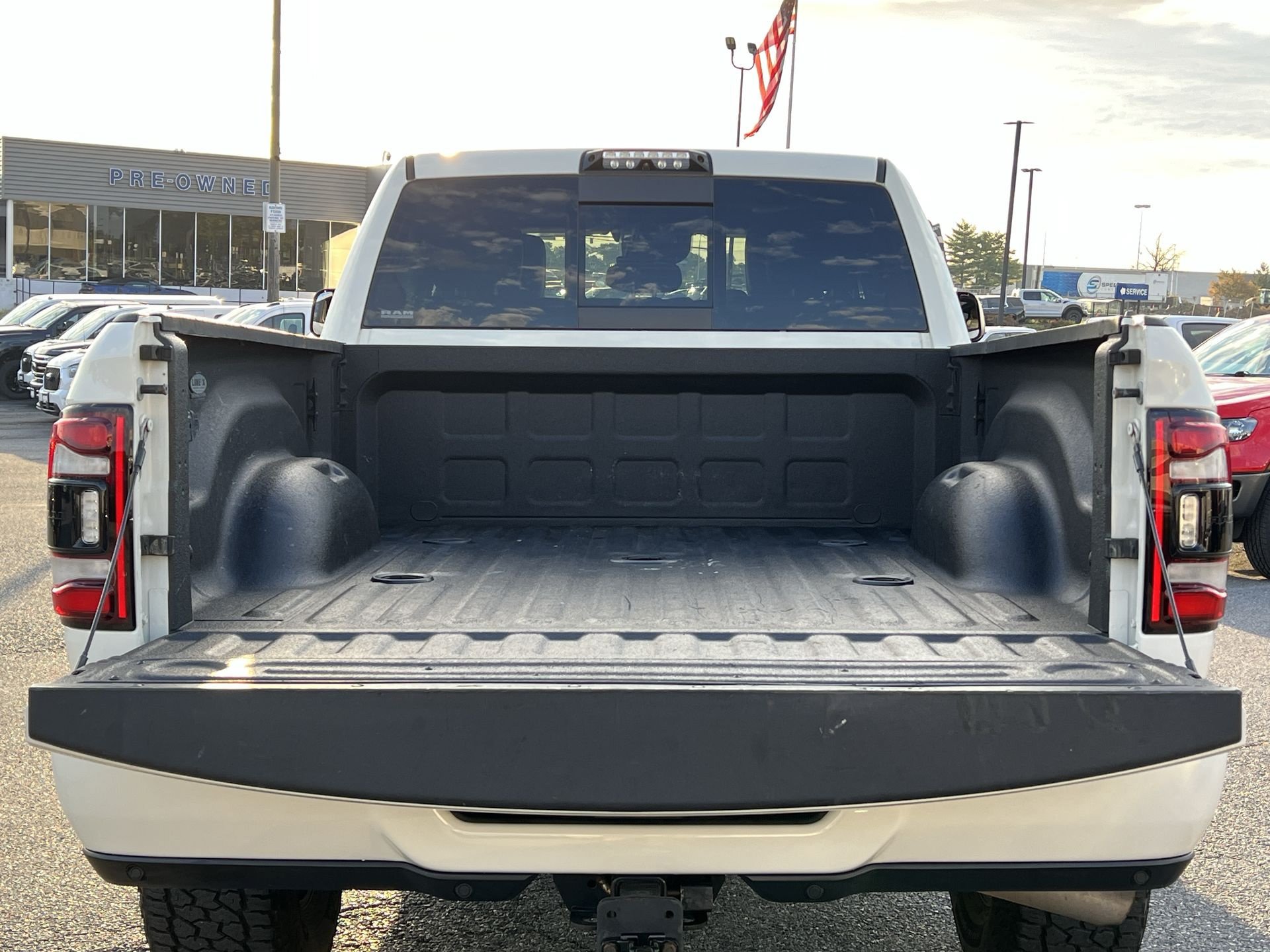 Used 2020 RAM 3500 Laramie AWD/4WD image 23