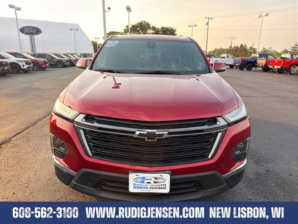 Used 2023 Chevrolet Traverse LT w/ Midnight/Sport Edition AWD/4WD image 8