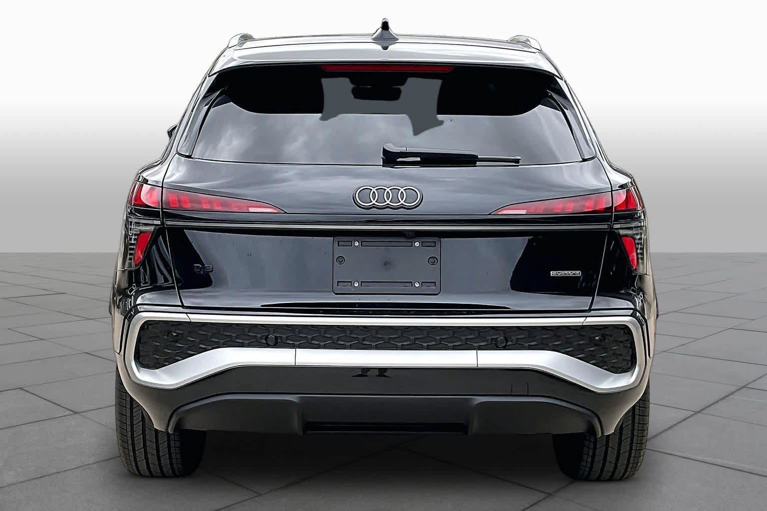 Used 2026 Audi Q3 quattro 2.0T AWD/4WD image 5