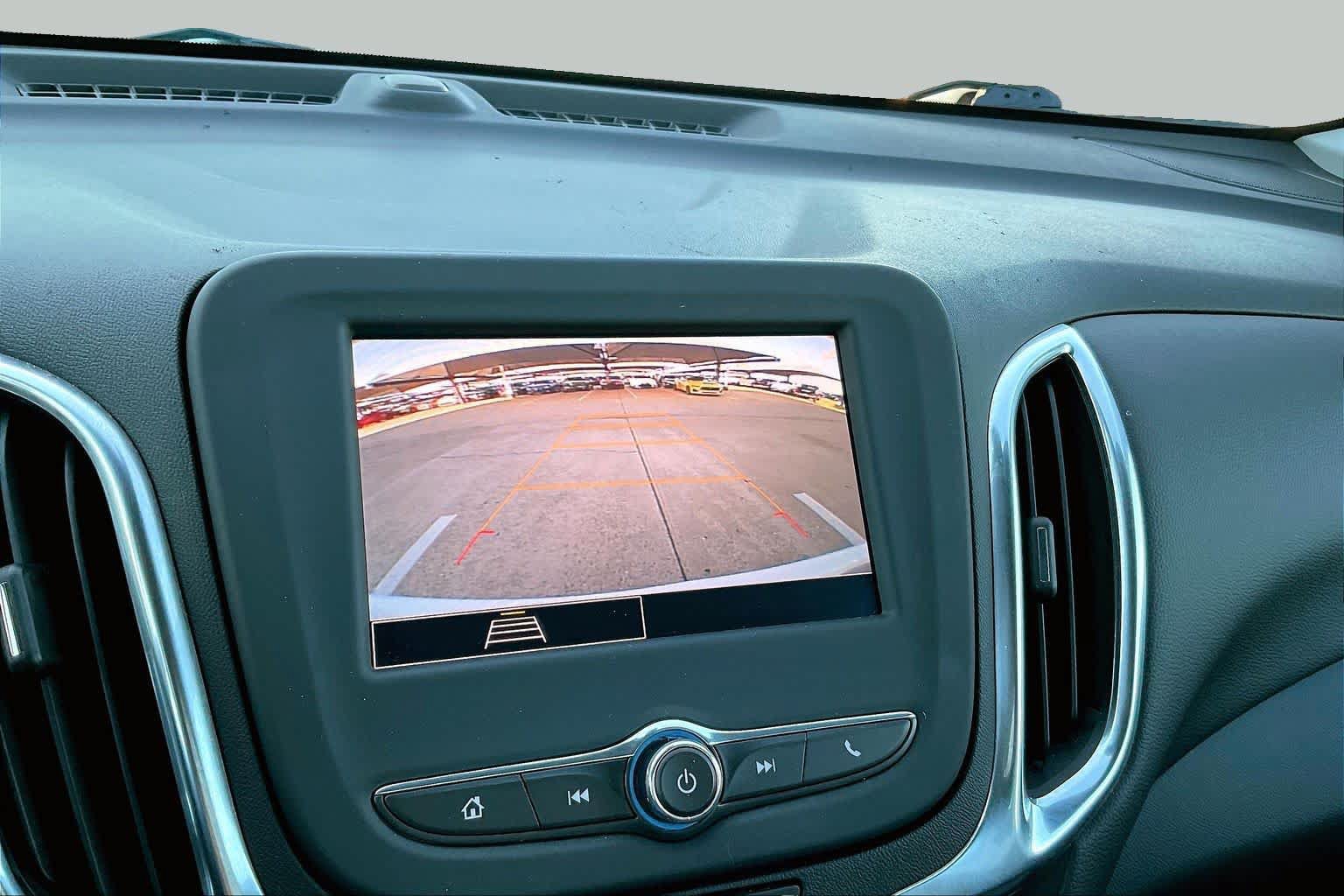 Used 2024 Chevrolet Equinox LT FWD image 26