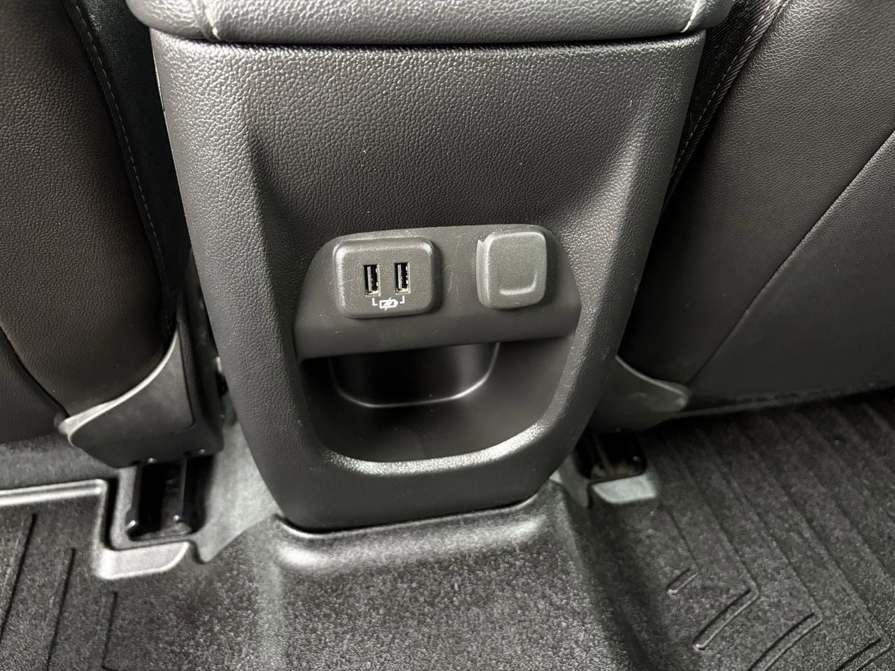 Used 2019 Chevrolet Colorado ZR2 w/ Colorado ZR2 Bison Edition AWD/4WD image 23