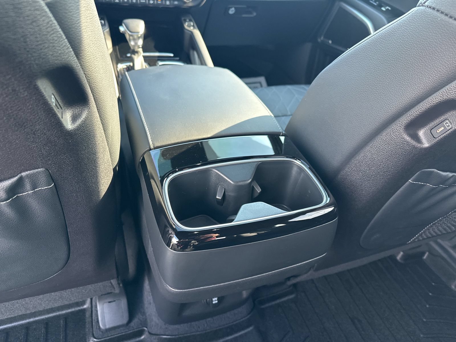 Used 2025 Kia Telluride EX X-Line AWD/4WD image 20