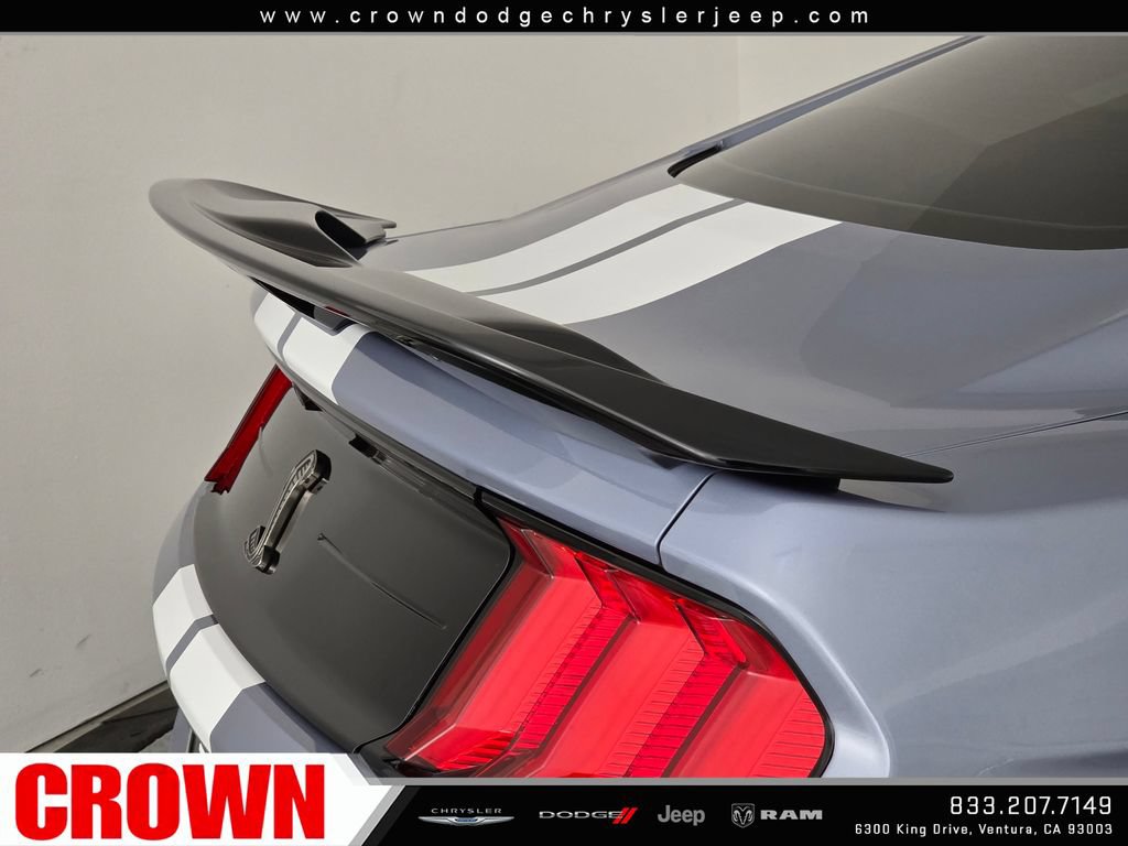 Used 2022 Ford Mustang Shelby GT500 w/ Technology Package RWD image 14