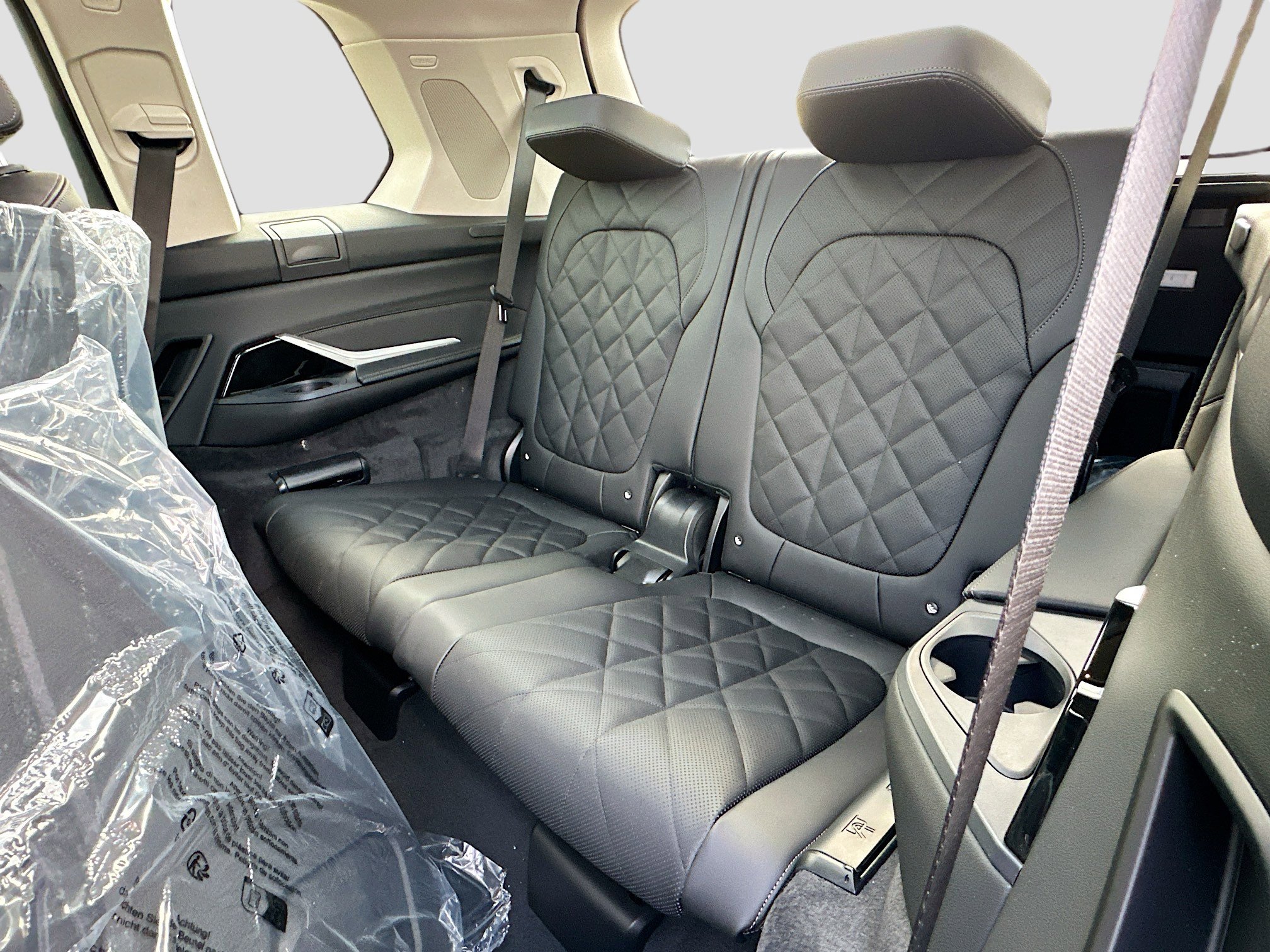 New 2026 BMW X7 xDrive40i w/ Premium Package image 22