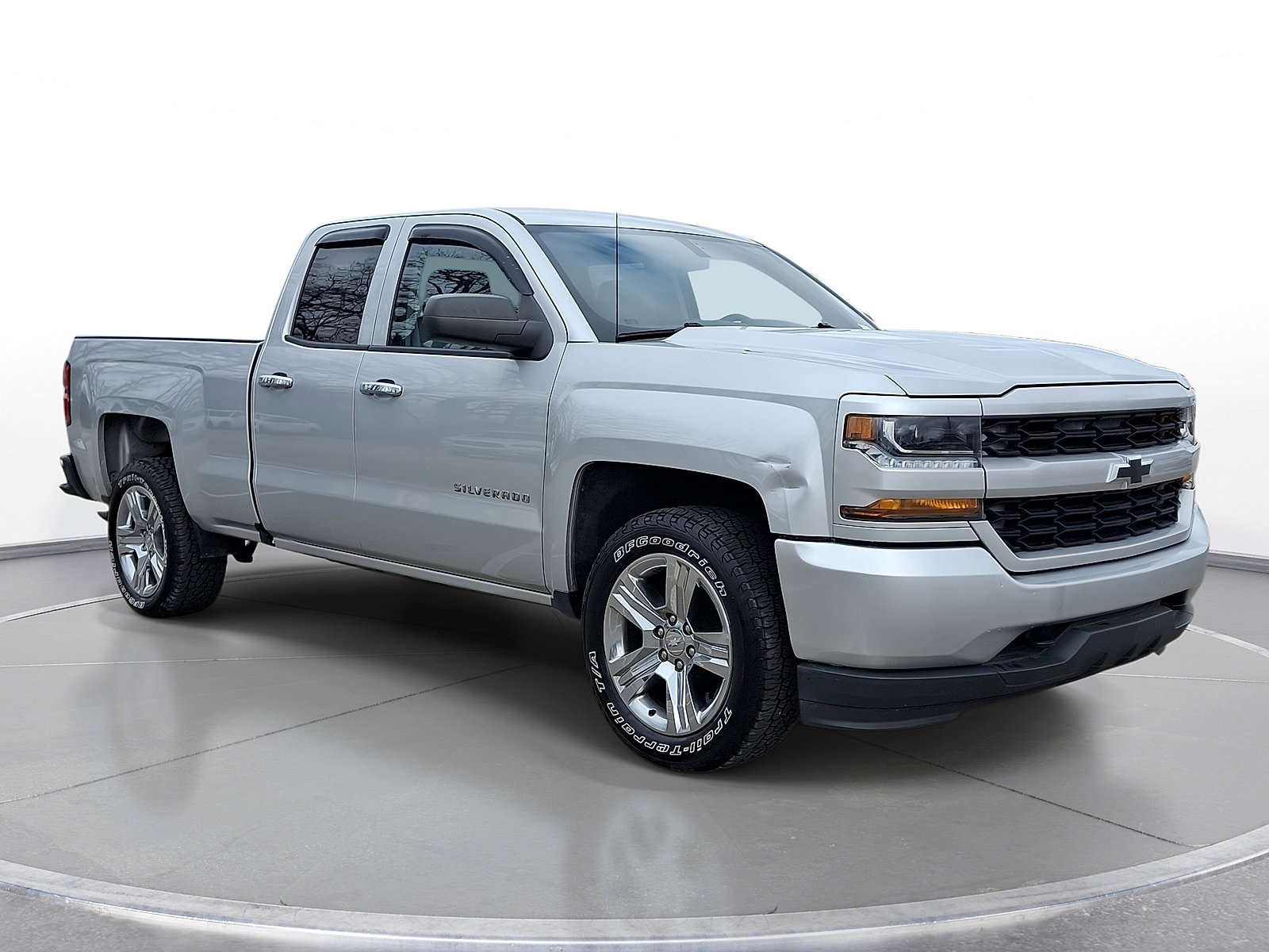 Used 2016 Chevrolet Silverado 1500 Custom RWD image 1