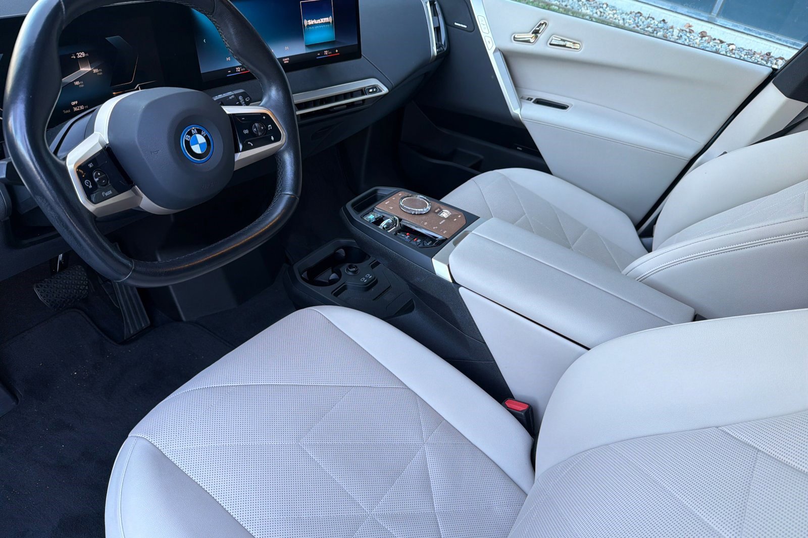 Certified 2023 BMW iX xDrive50 w/ Ultimate Package 2 image 11