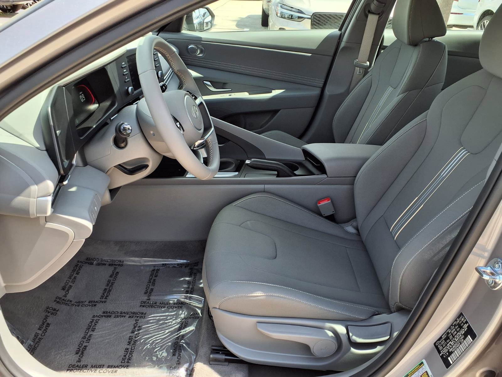 Used 2026 Hyundai Elantra Sport image 21