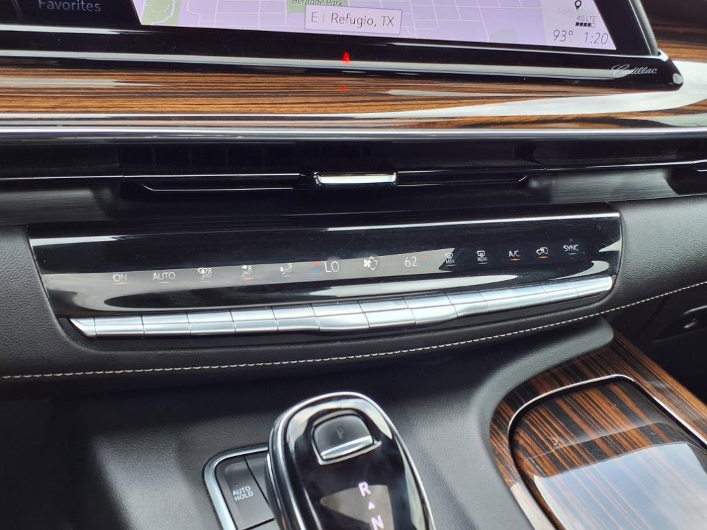 Used 2023 Cadillac Escalade Premium Luxury image 19