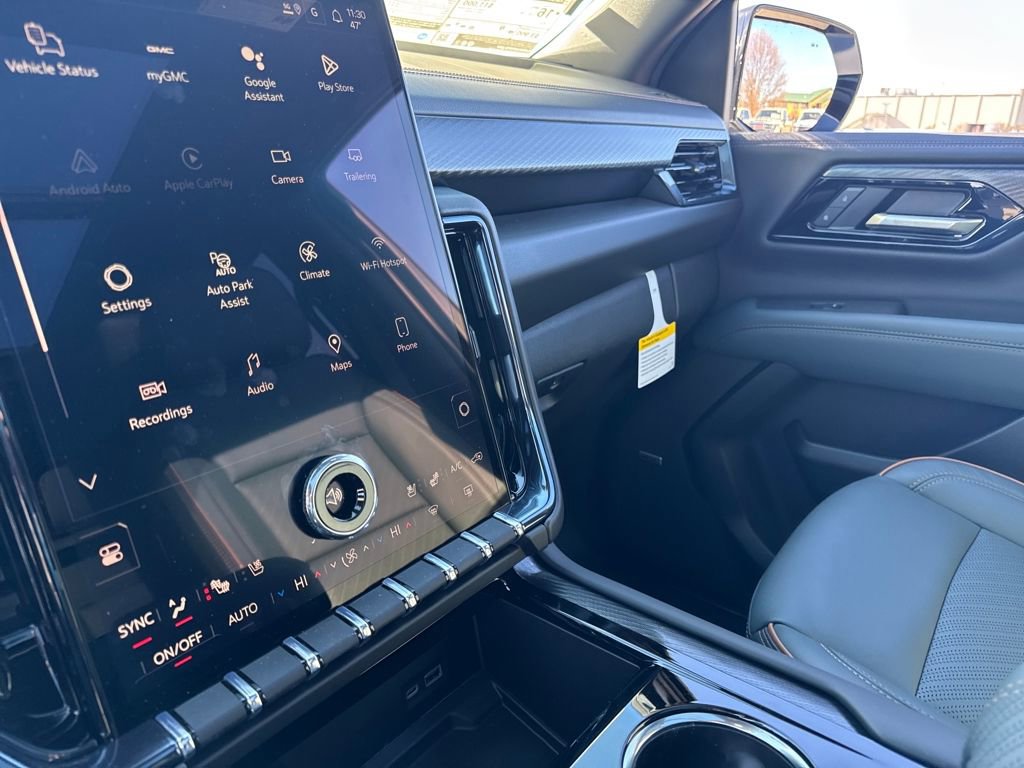 New 2026 GMC Yukon XL AT4 w/ AT4 Premium Plus Package image 22