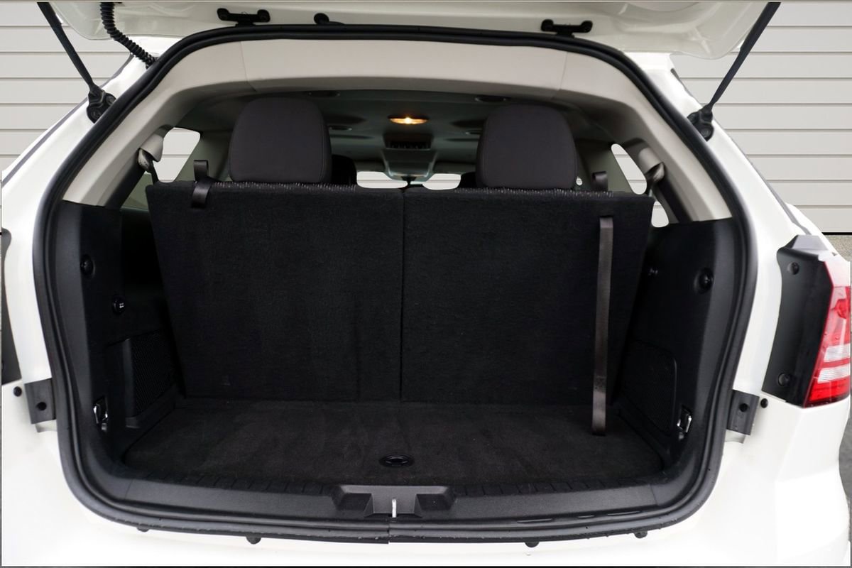 Used 2018 Dodge Journey SE w/ Popular Equipment Group image 11