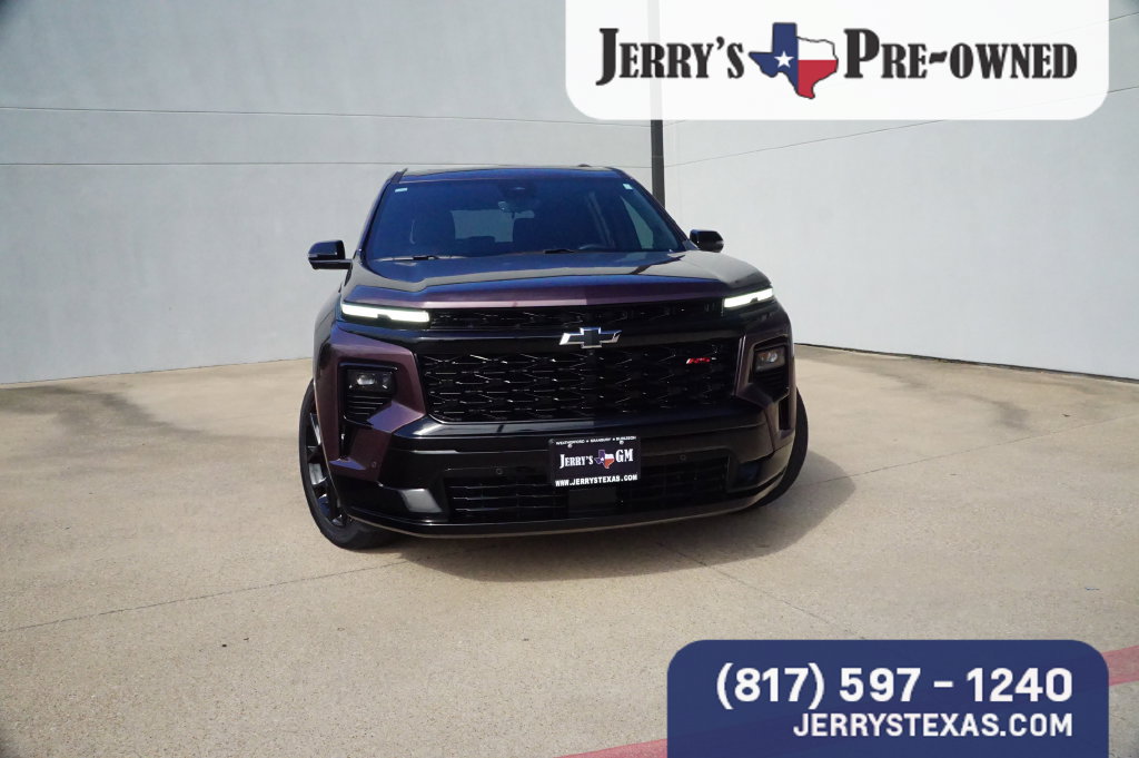 Used 2025 Chevrolet Traverse RS AWD/4WD image 7