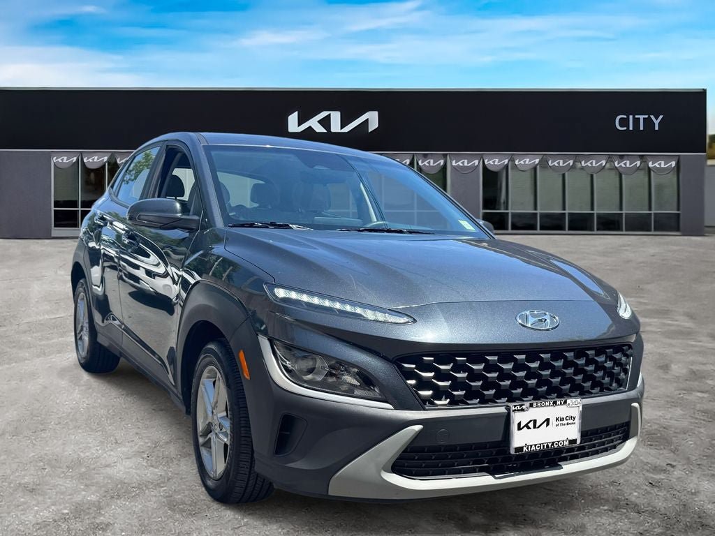 Used 2022 Hyundai Kona SE w/ Cargo Package