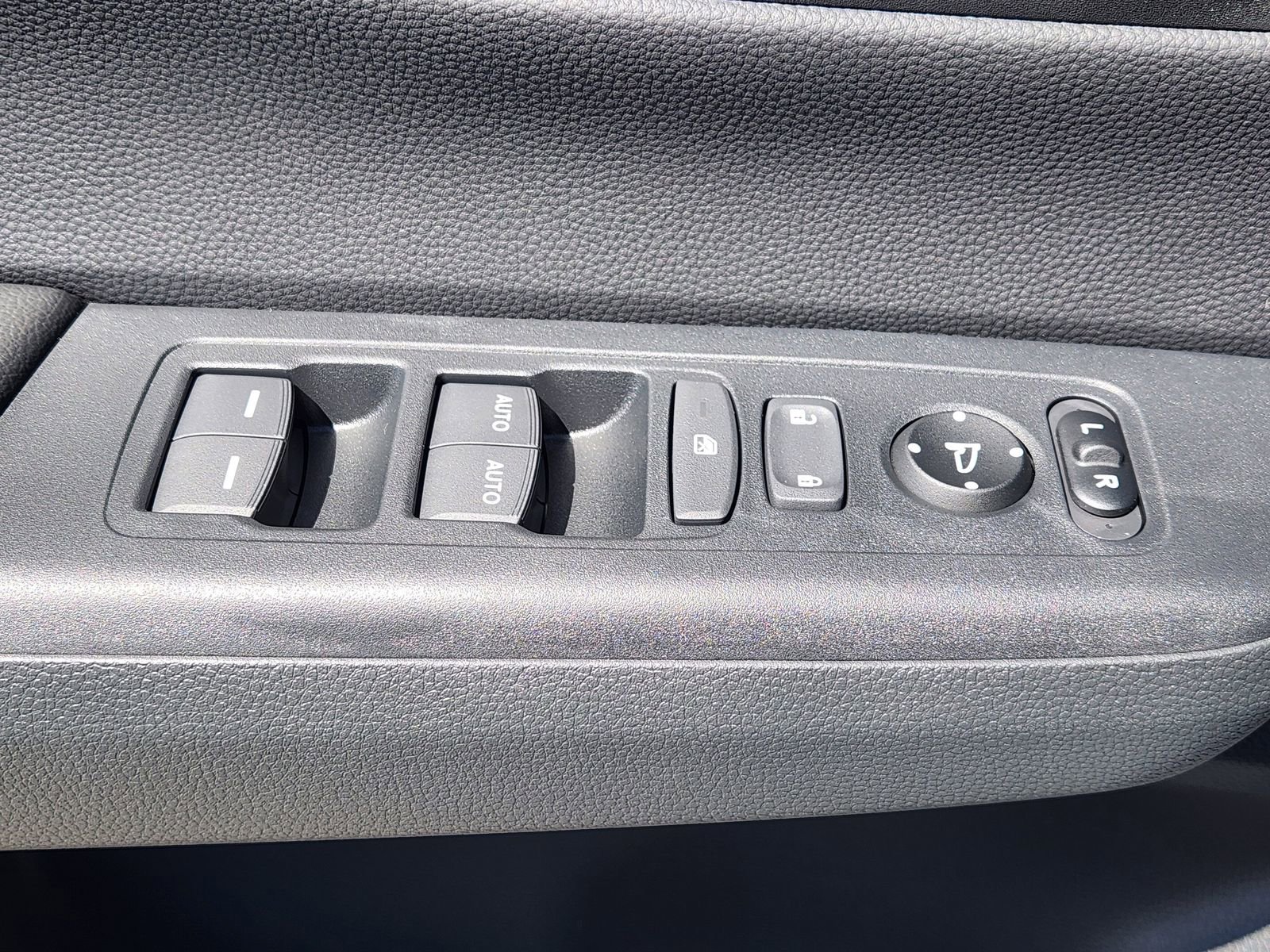 New 2026 Honda CR-V TrailSport image 28