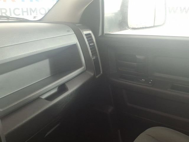 Used 2017 RAM 3500 Tradesman w/ Chrome Appearance Group image 21