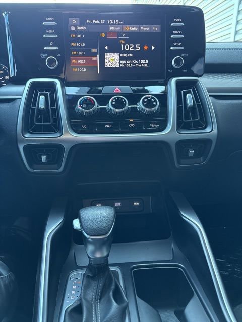 Used 2022 Kia Sorento LX FWD image 9