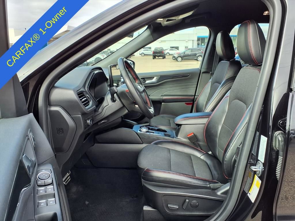 Used 2023 Ford Escape ST-Line Select w/ Tech Pack #2 image 19
