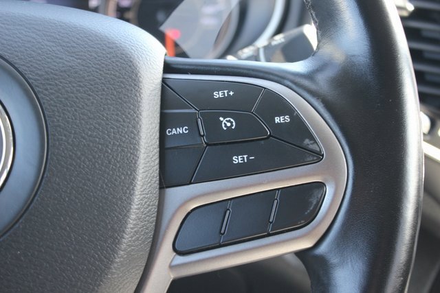 Used 2021 Jeep Cherokee Latitude Lux w/ Sun & Sound Group image 15