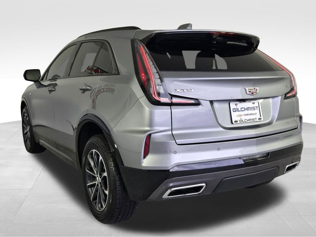 Used 2024 Cadillac XT4 Sport FWD image 4