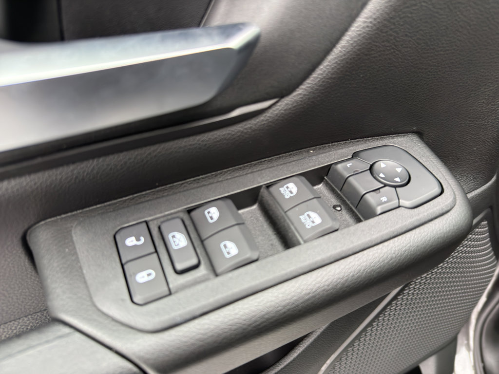 New 2026 RAM 1500 Classic Warlock image 12