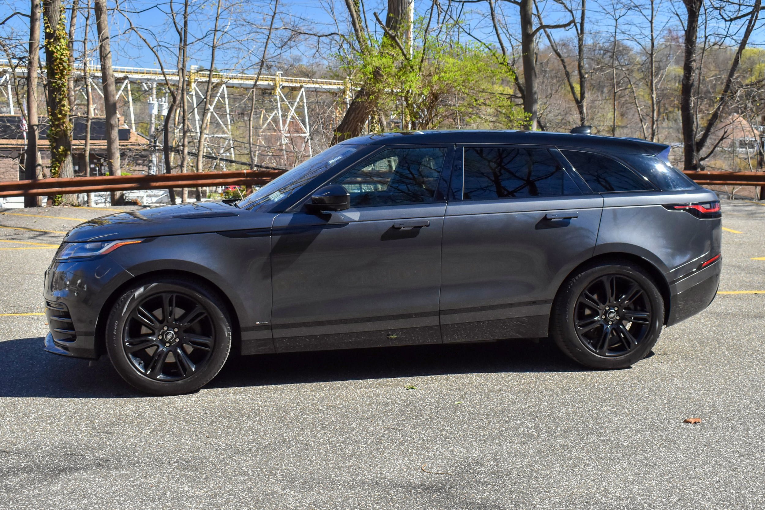 Used 2021 Land Rover Range Rover Velar R-Dynamic S AWD/4WD image 3