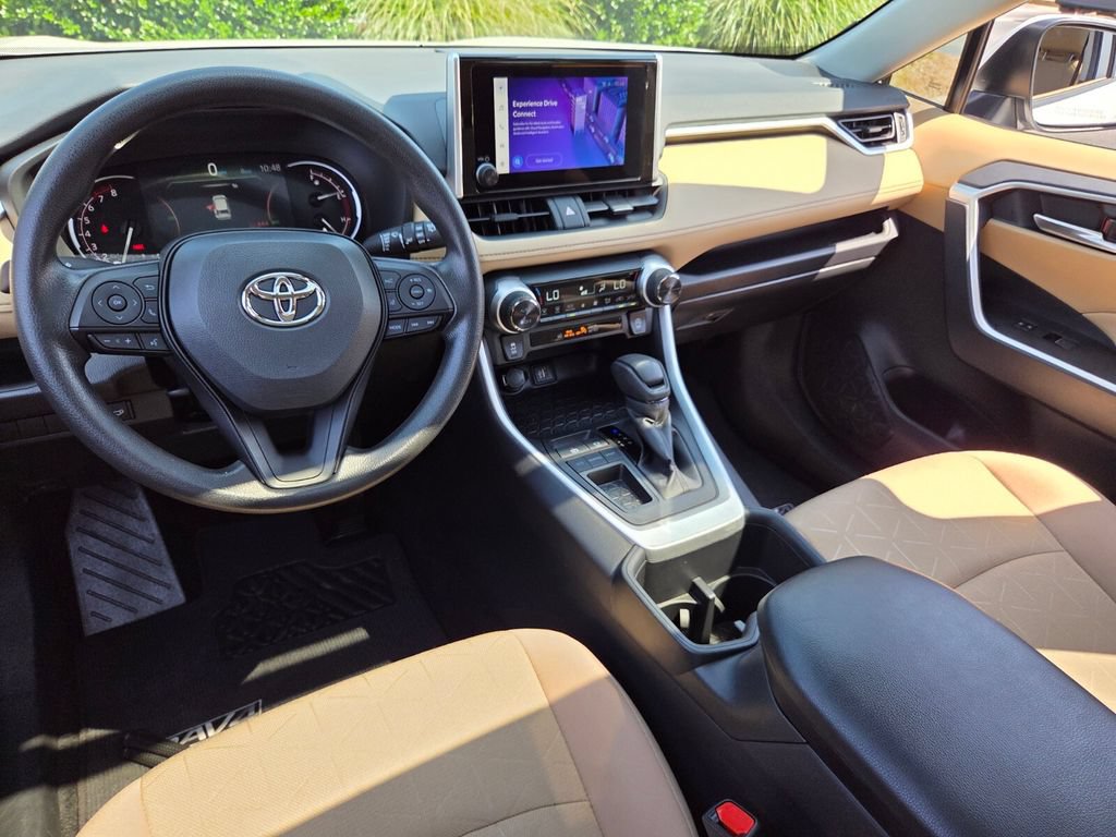Certified 2024 Toyota RAV4 XLE w/ Convenience Package FWD image 8