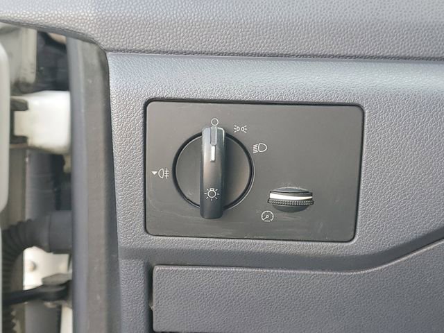 Used 2011 Ford Transit Connect XLT image 13