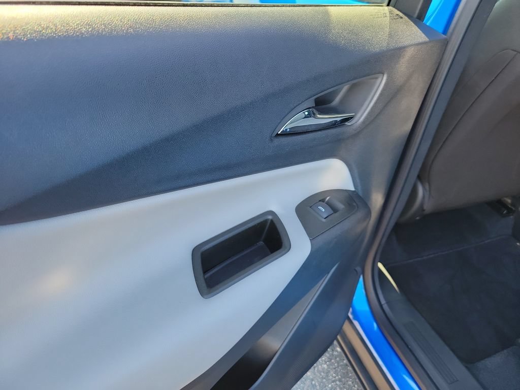 Used 2024 Chevrolet Equinox LS w/ LS Convenience Package FWD image 17