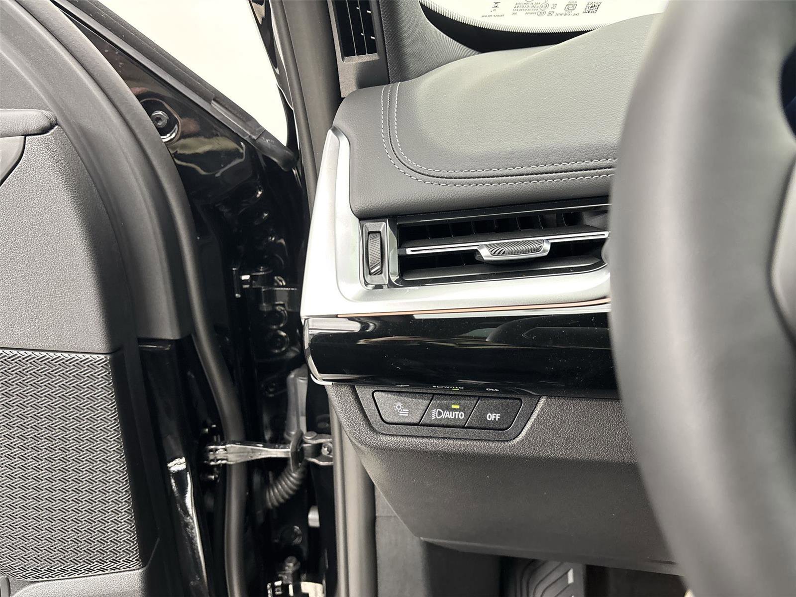 New 2026 BMW X1 xDrive28i w/ Convenience Package image 31