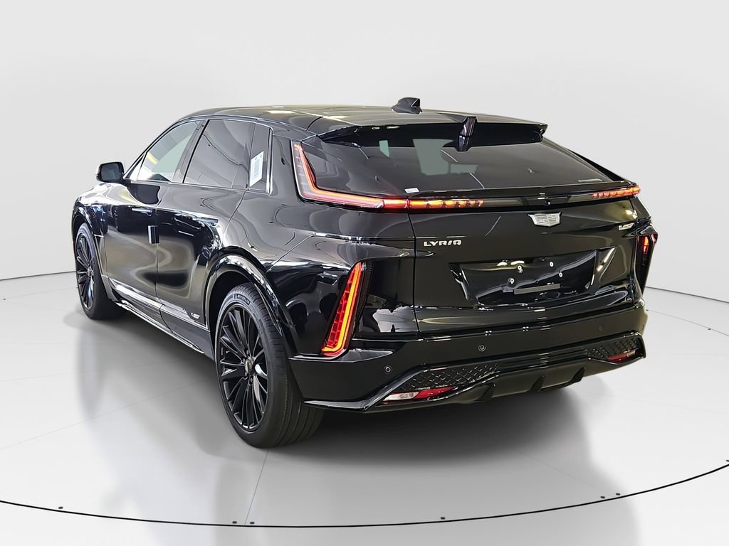 New 2026 Cadillac Lyriq V w/ LPO, Bronce Accent Package AWD/4WD image 8