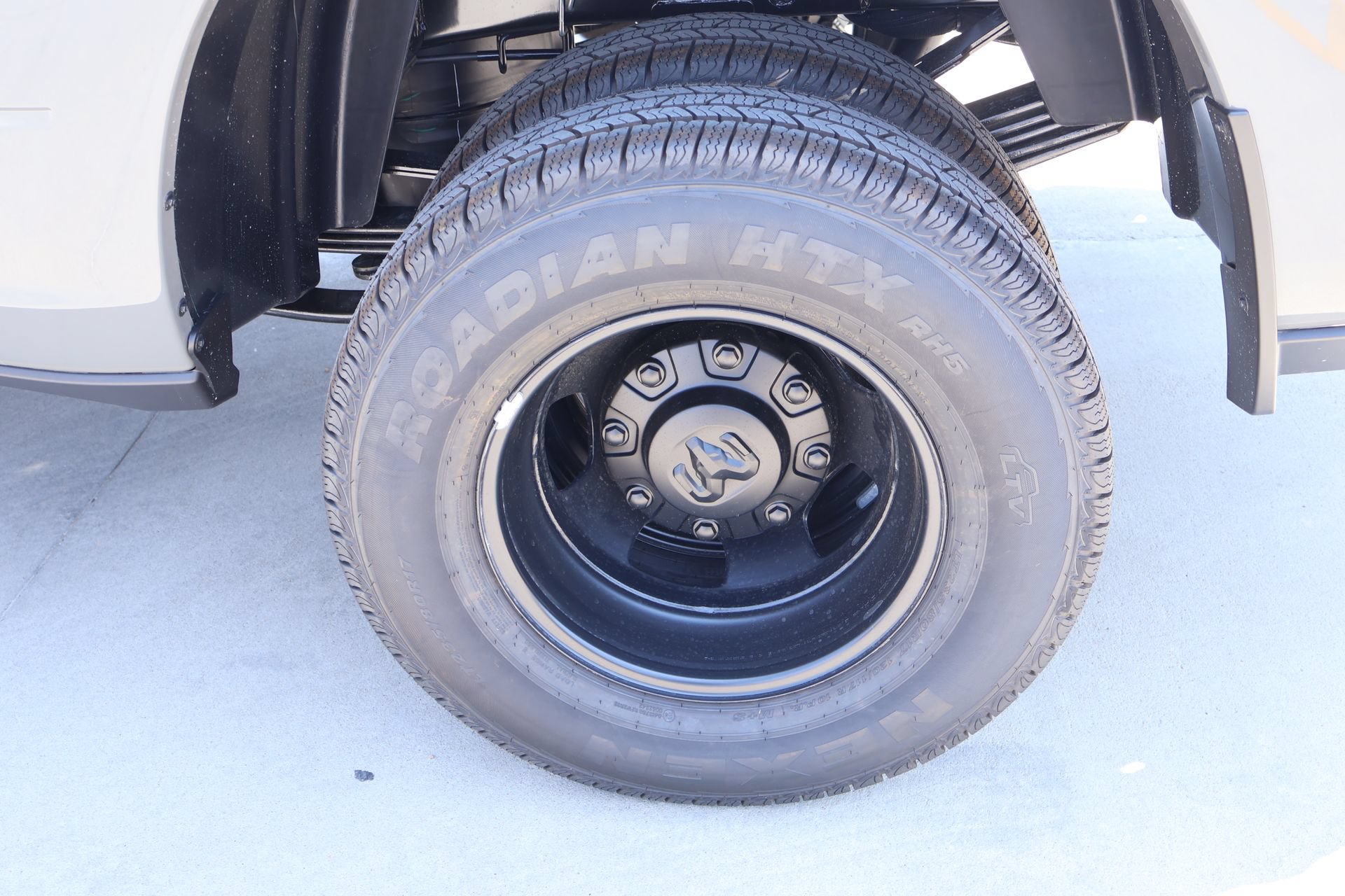 New 2026 RAM 3500 Tradesman AWD/4WD image 18