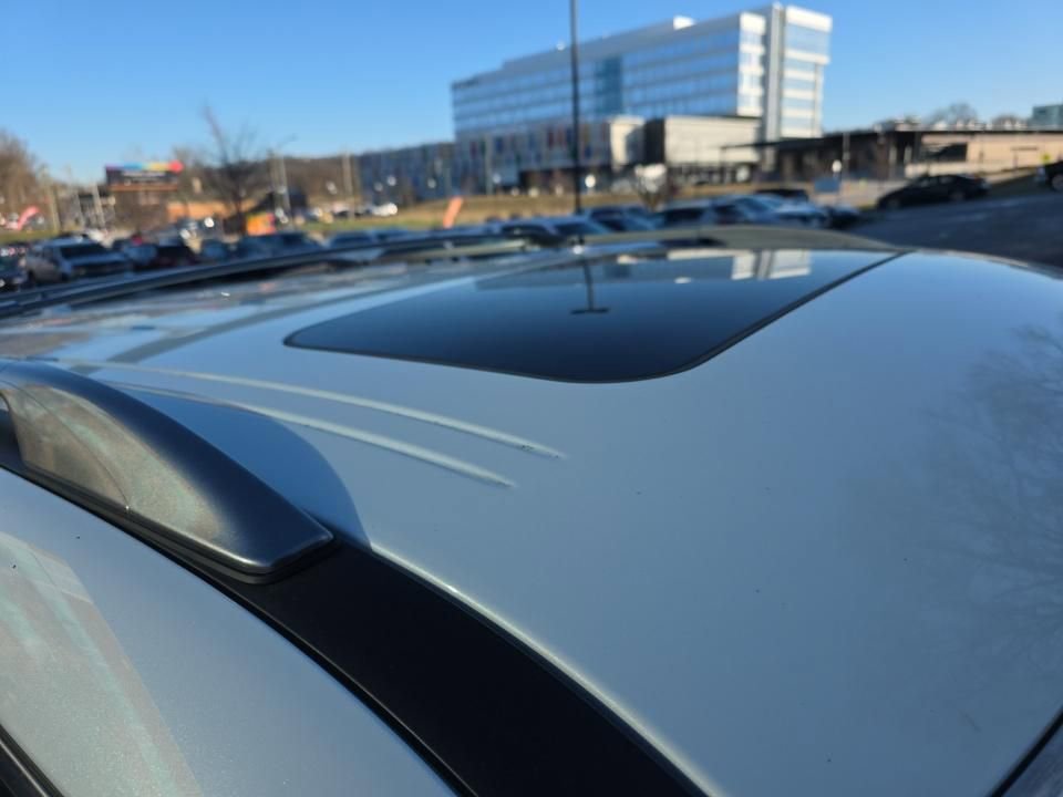 Certified 2023 Nissan Armada SL w/ Captain's Chairs Package image 9