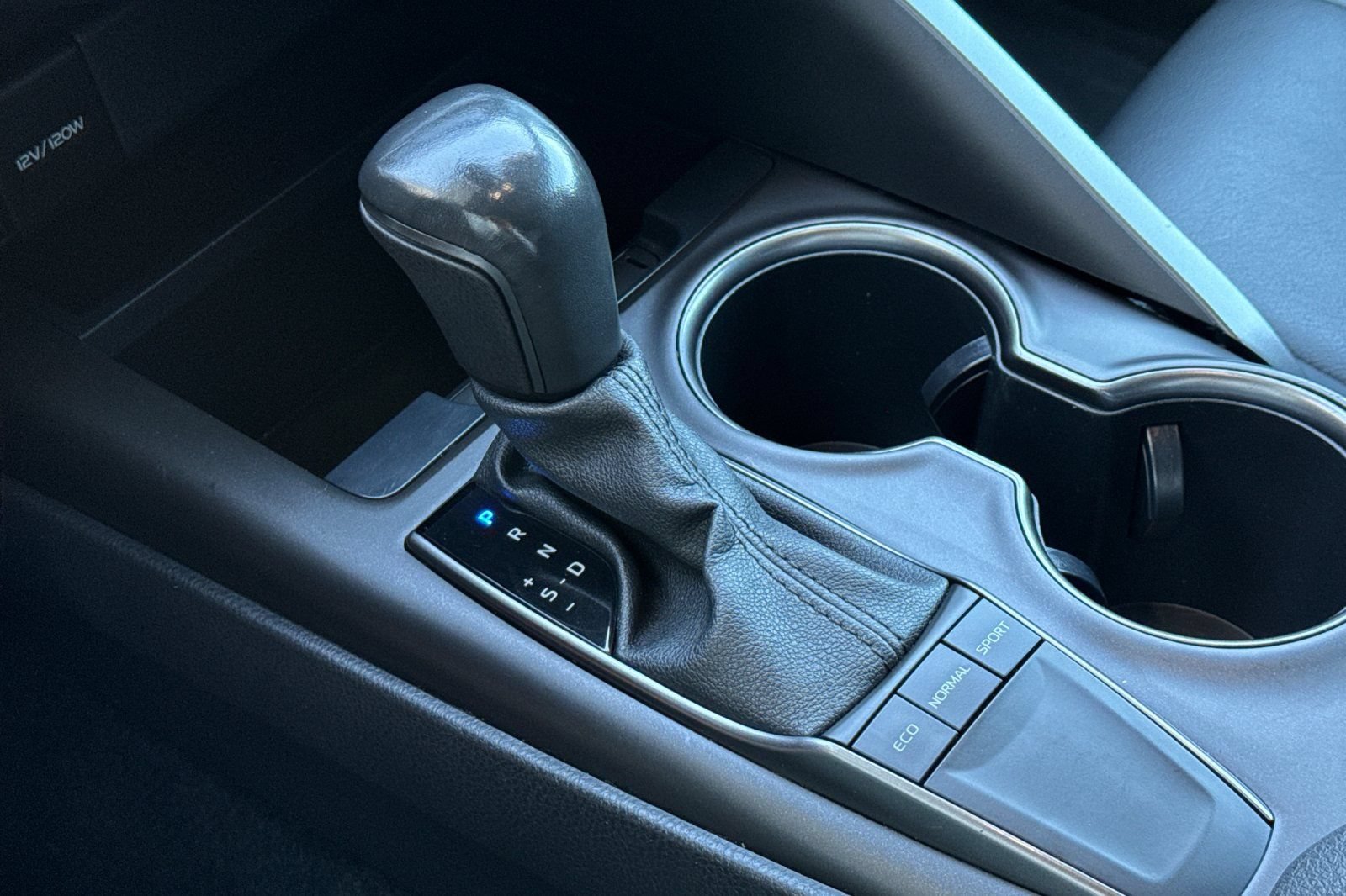 Certified 2023 Toyota Camry SE FWD image 20