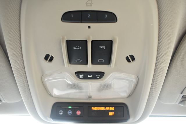 Used 2020 Buick Encore GX Essence w/ Experience Buick Package image 32