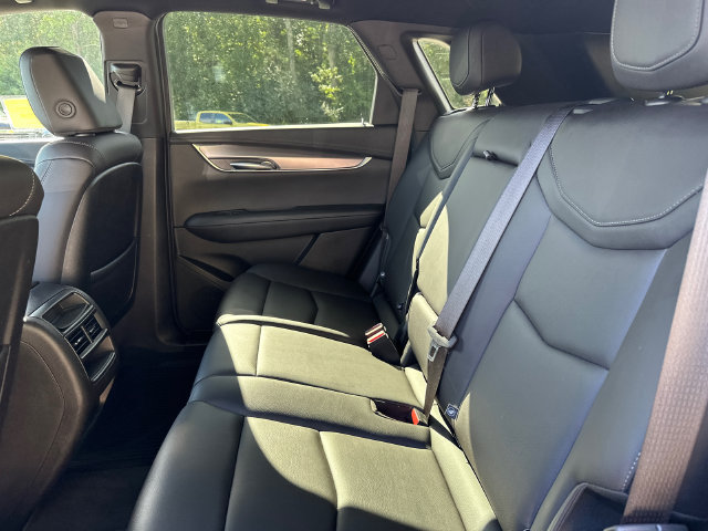 Used 2023 Cadillac XT5 Luxury AWD/4WD image 21
