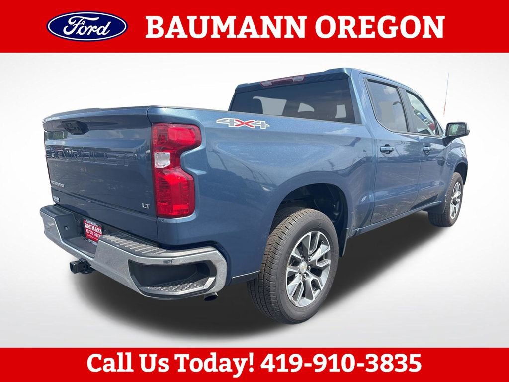 Used 2024 Chevrolet Silverado 1500 LT AWD/4WD image 3
