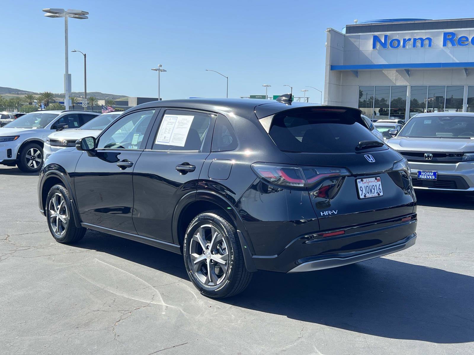 Certified 2024 Honda HR-V EX-L image 3